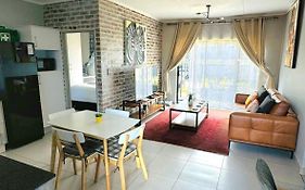 Lakhe Lethu Apartment: Green Valley Estate
